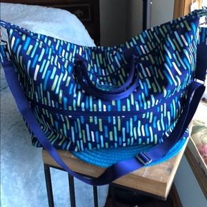 Vera Bradley expandable tote